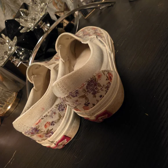 Vans Floral Slip-On Sneakers in Cream with Pink & Purple Flowers - Picture 3 of 3
